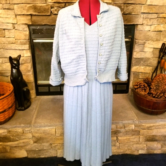 Vintage Dresses & Skirts - 60s Vintage Sweater and Dress Set